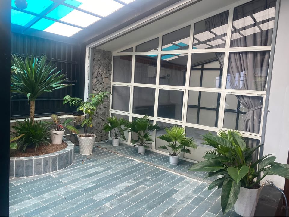 Nhà 3 tầng mặt tiền Trần Văn Dư 112,5m² giá thỏa thuận - Gần biển Mỹ Khê!