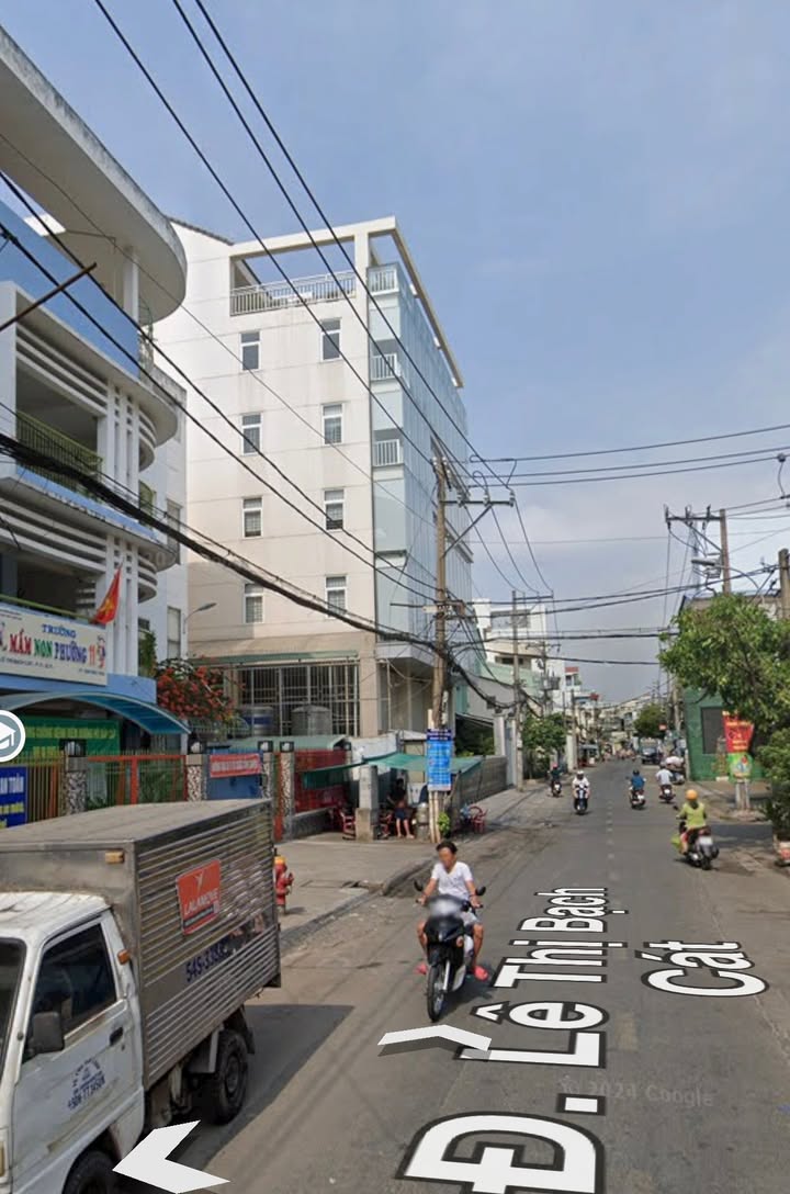 Biệt thự góc 2 mặt tiền Lê Thị Bạch Cát, Quận 11 - 168m² giá 36 tỷ - Cơ hội đầu tư hiếm có!