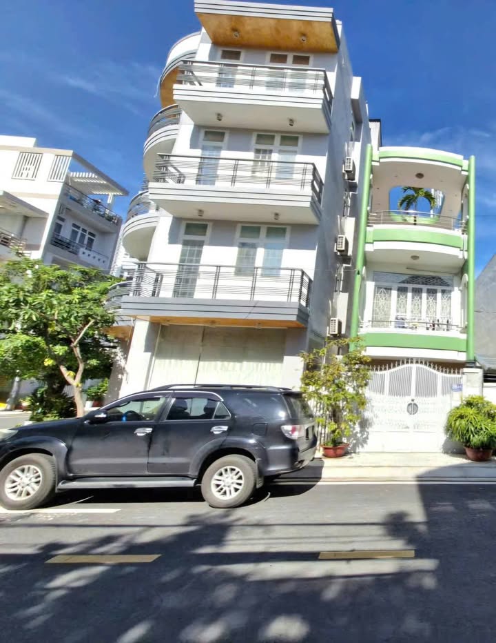 FrontHouse Quận 7 80m² giá 11 tỷ - Xây dựng 5 tầng, Pháp lý chuẩn!