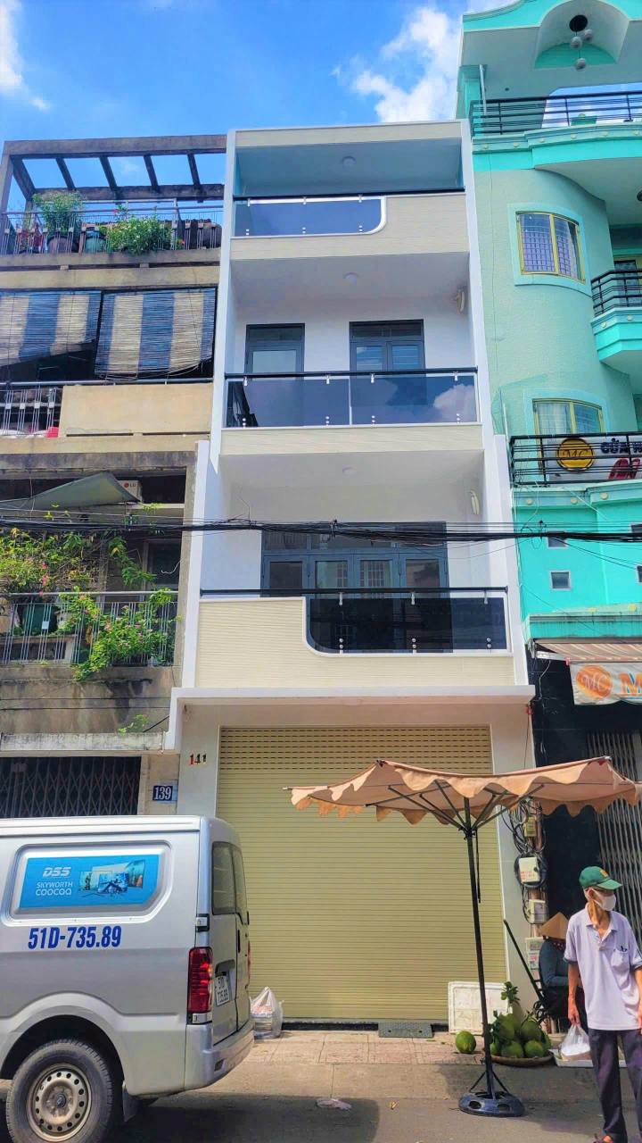 Nhà mặt tiền Ngô Quyền, Quận 10, 56m² giá 32 triệu - Sẵn sàng cho thuê ngay!