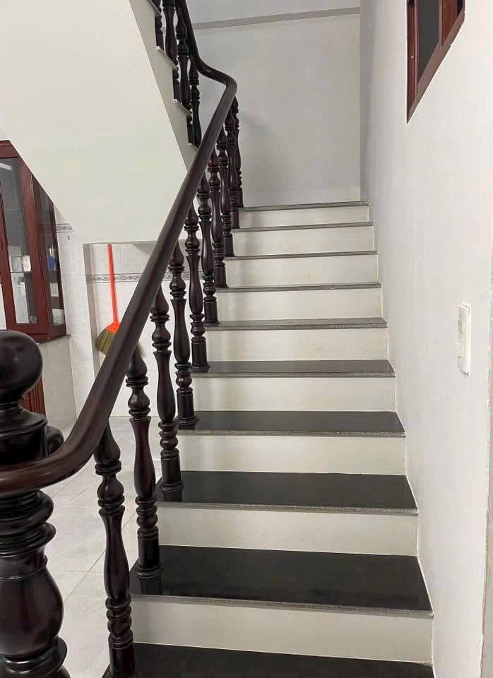 Nhà 1 lầu cho thuê tại Thanh Hải, Phan Thiết 100m² - Đầy đủ nội thất, giá 7 triệu/tháng!