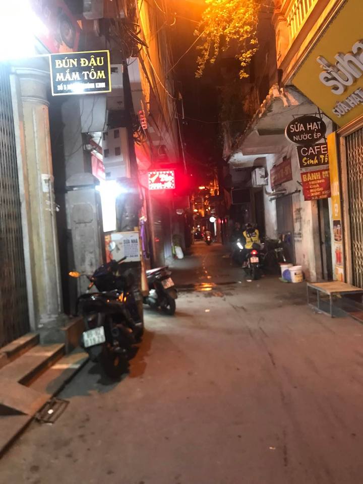 Nhà mặt phố Chính Kinh, Thanh Xuân 26m² giá 9.2 tỷ - Kinh doanh sầm uất!