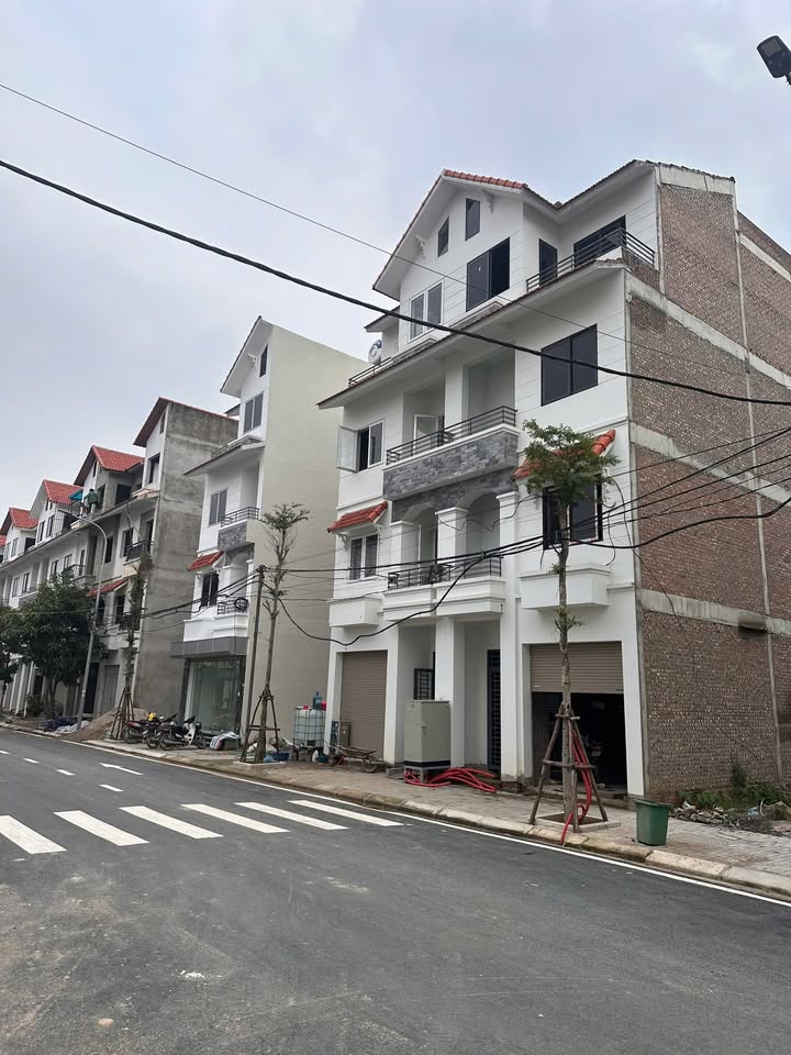 Shophouse Cenco5 Tân Lập, Hoài Đức 70m² giá 13 tỷ - Đầu tư sinh lời ngay!