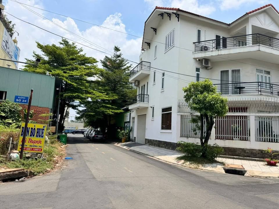 Biệt thự An Phú, Quận 2, 200m² giá 45 tỷ - Vị trí đắc địa, sẵn sàng giao dịch!