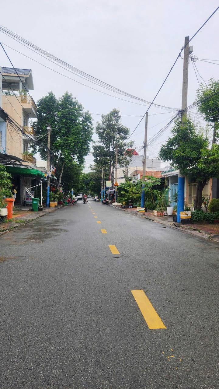 Nhà mặt tiền Đỗ Xuân Hợp, Phước Bình, Quận 9, 89m² - Đầu tư sinh lời 15 triệu/tháng!