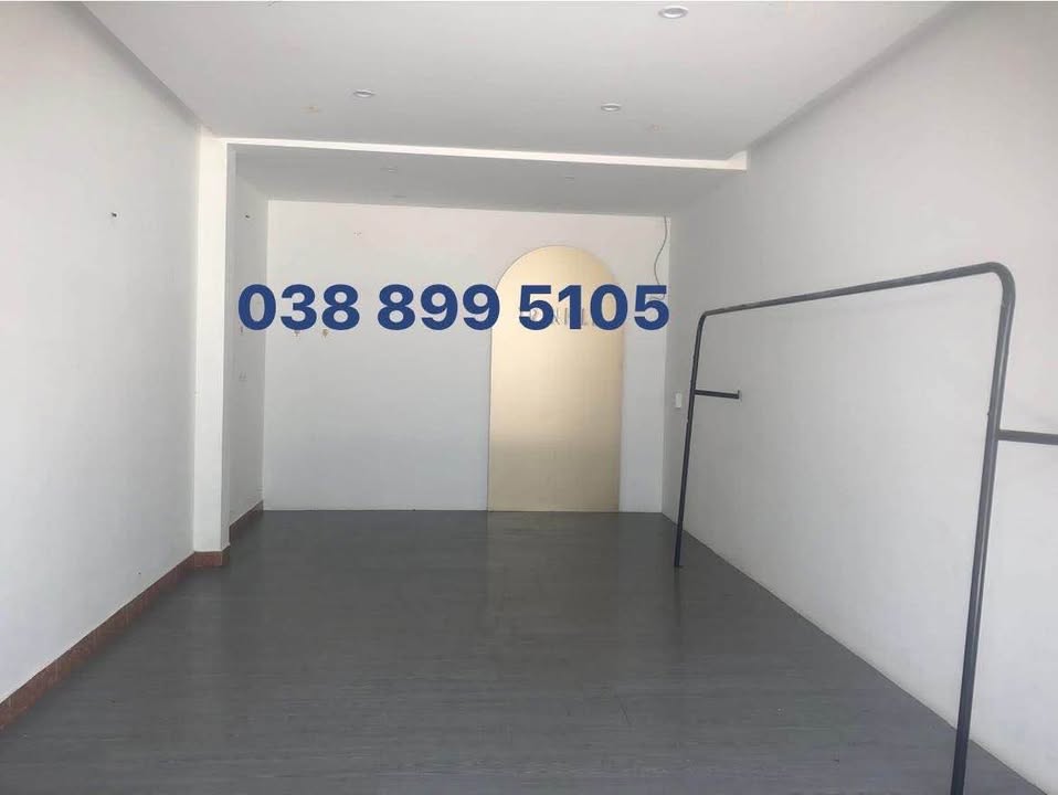 Cho thuê mặt bằng đường Lê Anh Xuân, Đức Trọng 5 triệu - Vị trí đắc địa cho kinh doanh!