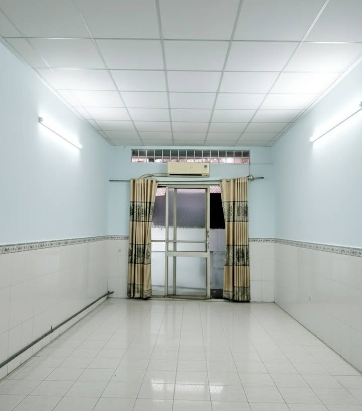 Nhà cho thuê Quận 10, diện tích 36m² giá 8.5 triệu - Dọn vào ngay!