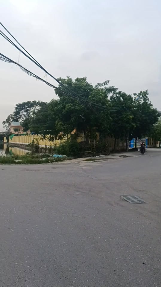 Nhà đẹp 6 tầng mặt đường ô tô tránh tại Thanh Trì 35m² giá 7 tỷ - Kinh doanh thuận lợi!