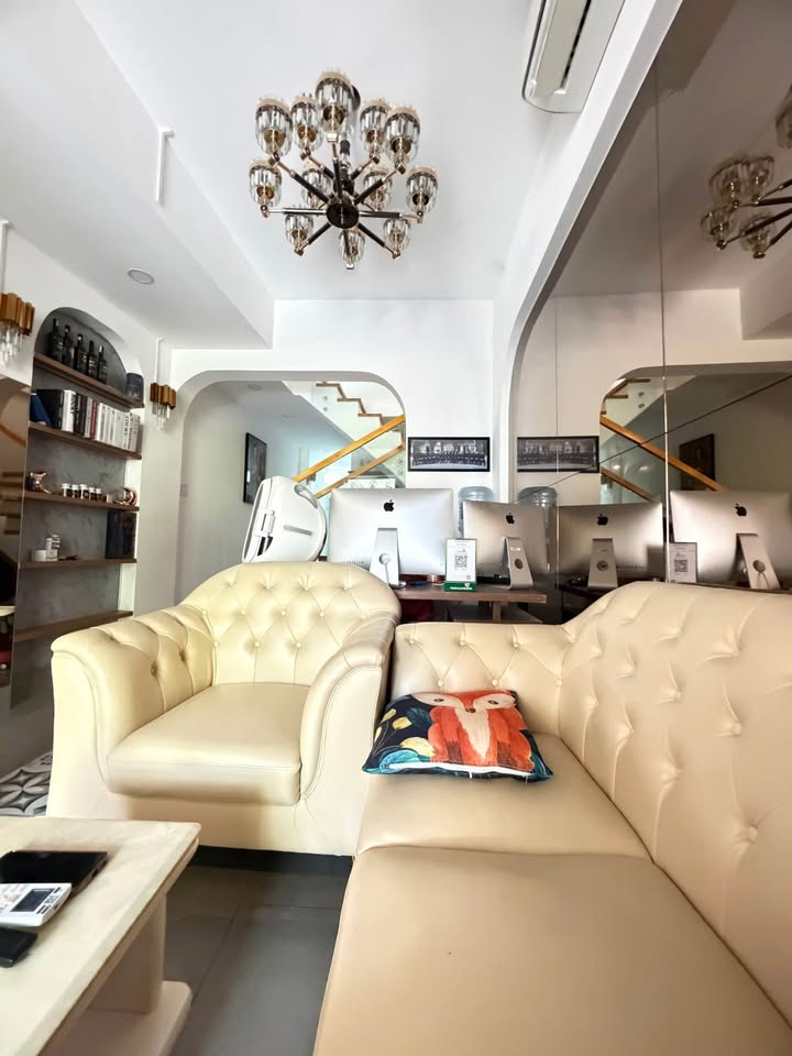 Nhà lầu mặt tiền nhựa 81m² Phú Thủy giá 4.2 tỷ - Kinh doanh đắc địa!