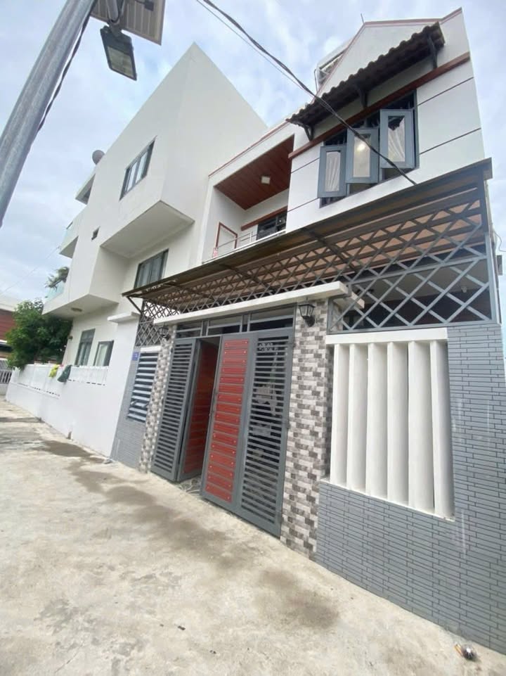 Nhà cho thuê hẻm Liên Hoa Vĩnh Ngọc 66m² giá 6 triệu - Sẵn sàng vào ở ngay!