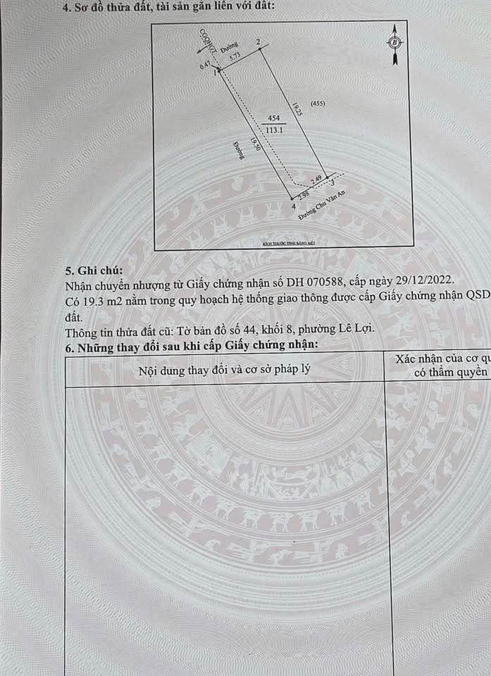 Bán gấp FrontHouse mặt đường Chu Văn An, Vinh 113m² chỉ 6 tỷ - Vị trí vàng kinh doanh!