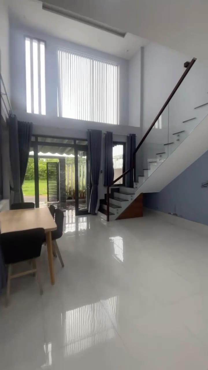 Nhà gác lửng Tân Xuân 132m² giá 1.9 tỷ - Gần sân bóng Hồng Sơn!