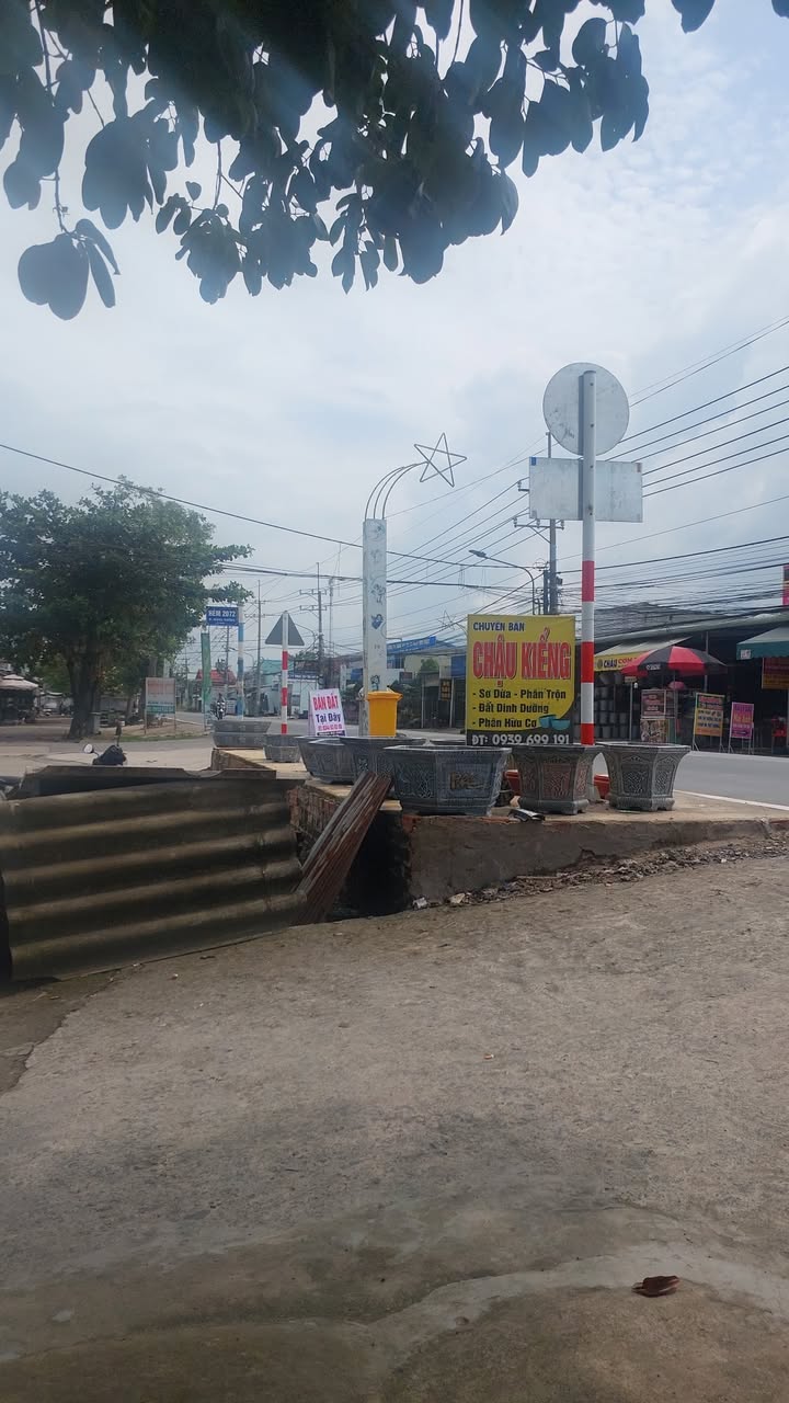 Bán gấp FrontHouse mặt tiền đường Hùng Vương 258m² - Kinh doanh đa ngành