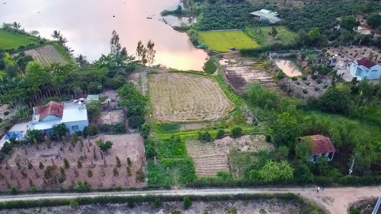 Đất nền Ea Knốp 1925m² giá 1 tỷ - Đầu tư sinh lời ngay!