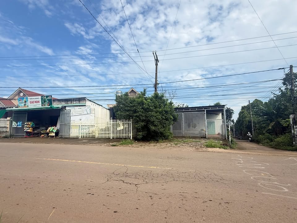 FrontHouse 337m² đường Nguyễn Hoàng, Trảng Bom - Mặt tiền kinh doanh giá chỉ 1.8 tỷ!