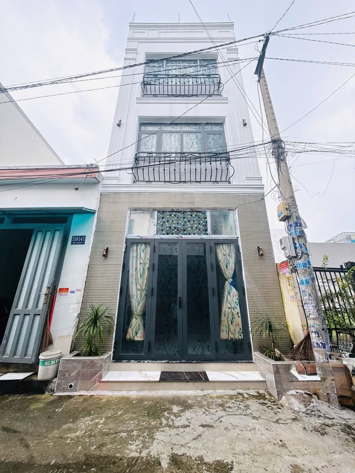 Nhà 4 tầng Hiệp Thành 44m² giá 4.55 tỷ - Ô tô đỗ cửa, gần chợ