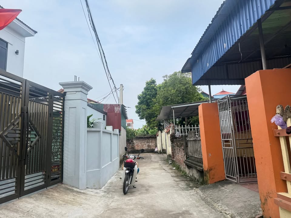 Đất thổ cư Yên Vinh, Thanh Lâm, Mê Linh 84m² giá 3 tỷ - Gần trung tâm tiện ích!