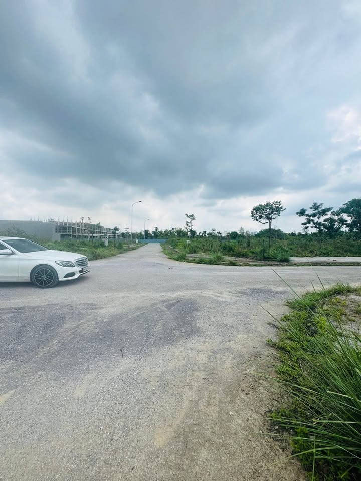 Lô đất đầu ve MBQH1409 Quảng Thắng 123m² giá 5 tỷ - Đầu tư sinh lời cao!