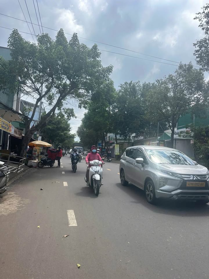 Mặt tiền FrontHouse 45m Phạm Ngũ Lão, Buôn Ma Thuột 1500m² giá 52 tỷ - Đầu tư lý tưởng!