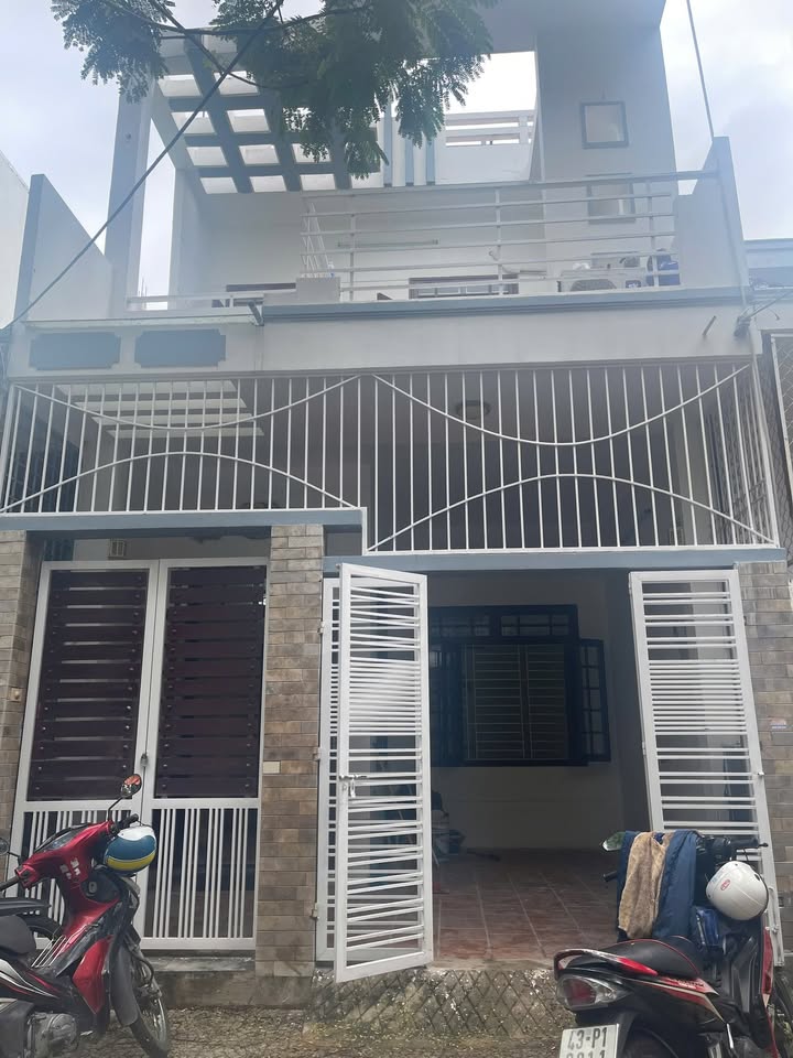 Nhà nguyên căn đường Ung Văn Khiêm, Mỹ An 2PN giá 15 triệu - Gần đường Châu Thị Vĩnh Tế!