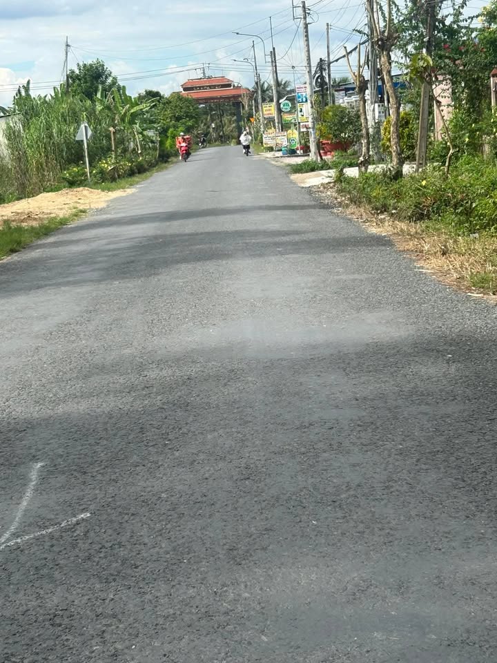 Đất thổ cư 80m² mặt tiền đường nhựa 5 tấn, Hòa Hiệp - Giá 275 triệu!