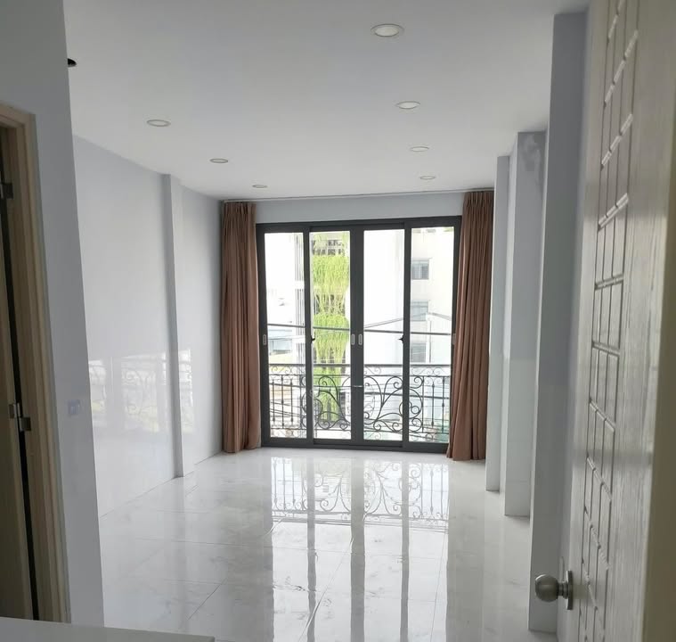 Nhà cho thuê mới xây đường Minh Phụng, quận 11 - 45m² chỉ 16 triệu/tháng!