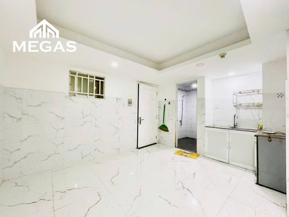 Cho thuê Studio 30m² Tân Quý, Tân Phú chỉ 3.3 triệu - Không gian sống lý tưởng!