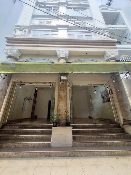 Cho thuê mặt tiền kinh doanh tại đường C18, Tân Bình, 30m² - Giá chỉ 12 triệu!