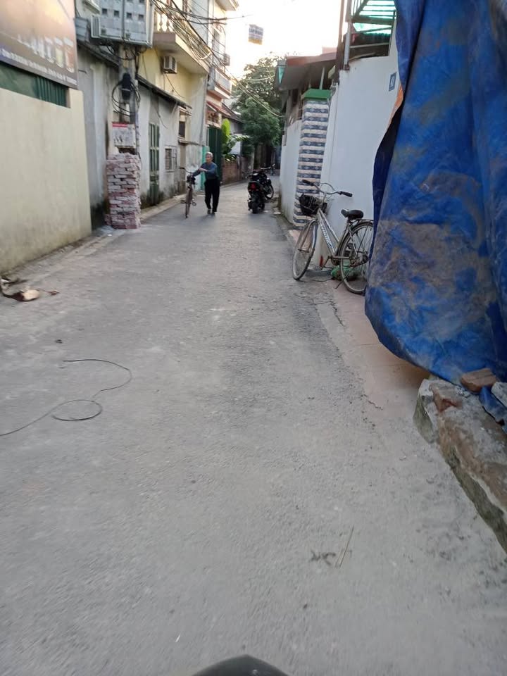 Đất nền Kim Sơn Gia Lâm 70.3m² giá 3.x tỷ - Mặt ngõ ô tô tránh, cơ hội đầu tư tốt!