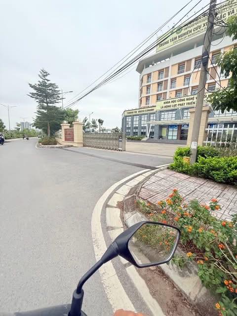 Nhà cấp 4 Trâu Quỳ Gia Lâm 58m² giá 16.2 tỷ - Ô tô tránh, gần Học Viện Nông Nghiệp!