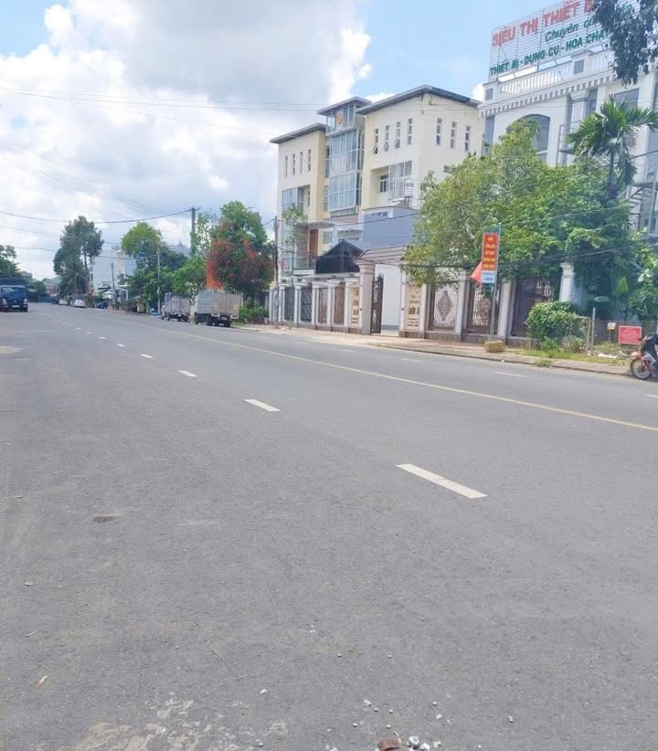 Nhà xưởng mặt tiền Trần Hưng Đạo Cái Răng 1454m² - Sổ hồng chính chủ!