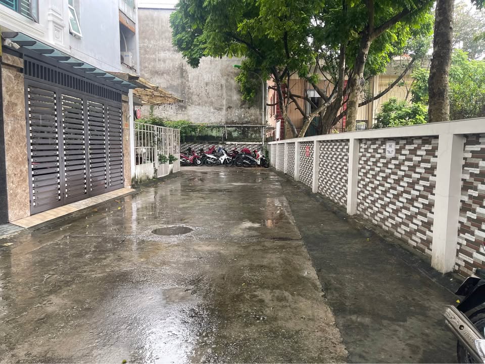 Nhà phân lô Phùng Chí Kiên Cầu Giấy 85m² giá 30 tỷ - Cơ hội hiếm có!