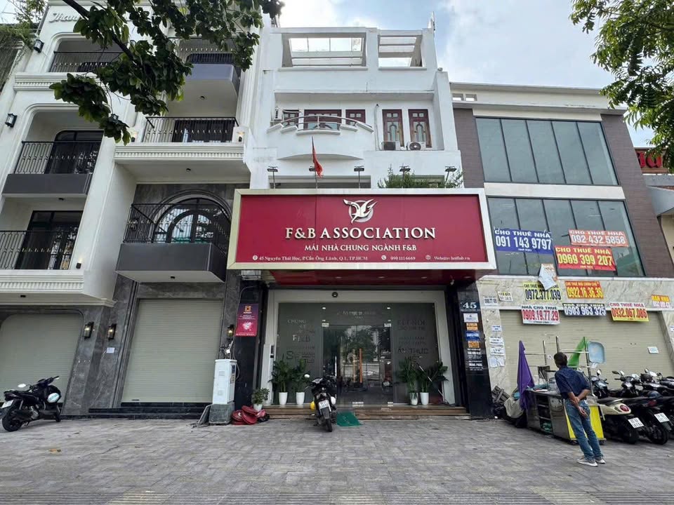 FrontHouse 45 Nguyễn Thái Học, Quận 1, 136m² giá 90 tỷ - Mặt tiền đắc địa, cơ hội đầu tư