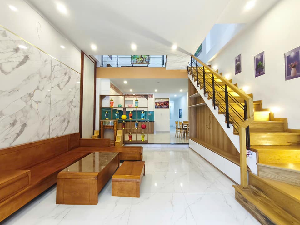 Nhà 2 tầng Hòa Xuân 96m² giá 5.95 tỷ - Sẵn sàng vào ở ngay!