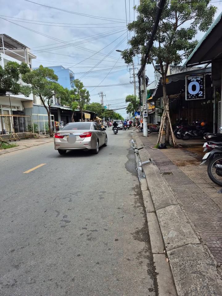 Nhà 1 Trệt 1 Lầu Đường Cách Mạng, Bạc Liêu 176m² - Đầu Tư Sinh Lời Ngay!