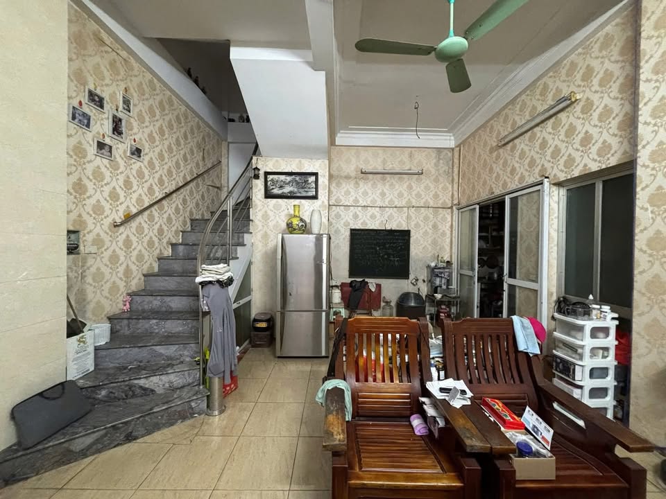 Đất nền Ba Đình 60m² giá 14.2 tỷ - Cơ hội đầu tư tuyệt vời!