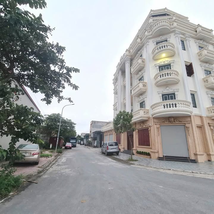 Lô đất đẹp tại Liên Bão, Tiên Du, Bắc Ninh 180.3m² giá chỉ 50 triệu/m² - Thích hợp đầu tư!