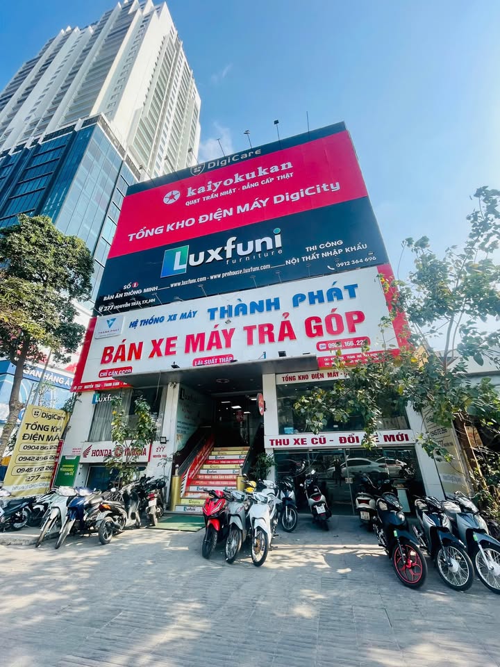 Cho thuê mặt bằng showroom tại 277 Nguyễn Trãi, Thanh Xuân 240m² - Vị trí đắc địa, giá tốt!