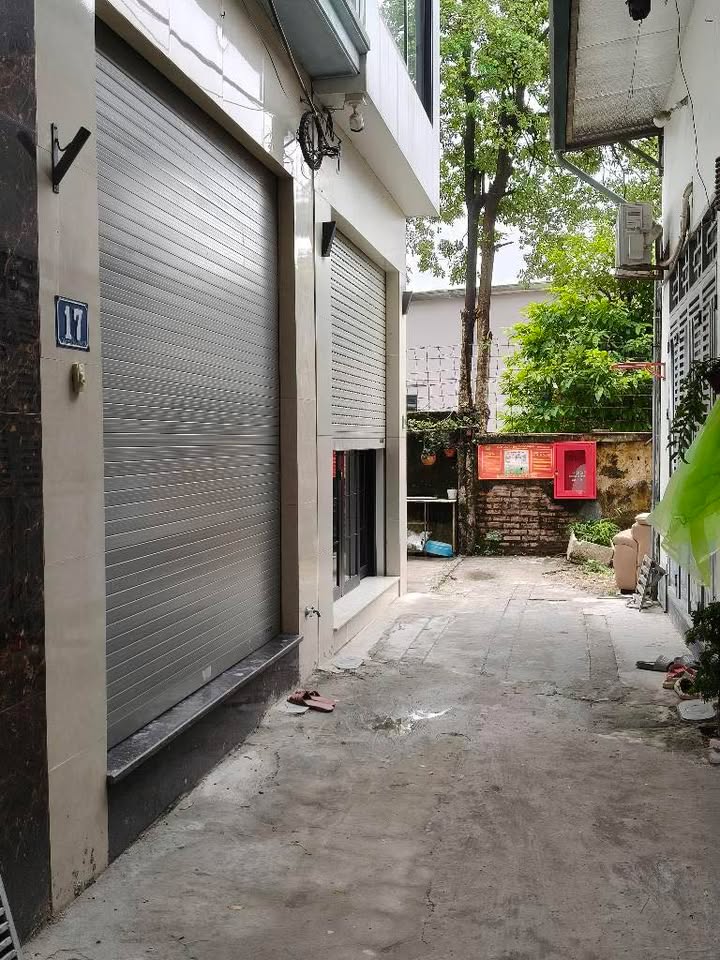 Đất Ngọc Thụy Long Biên 38m² giá 7.4 tỷ - Vị trí trung tâm, xây nhà ngay!