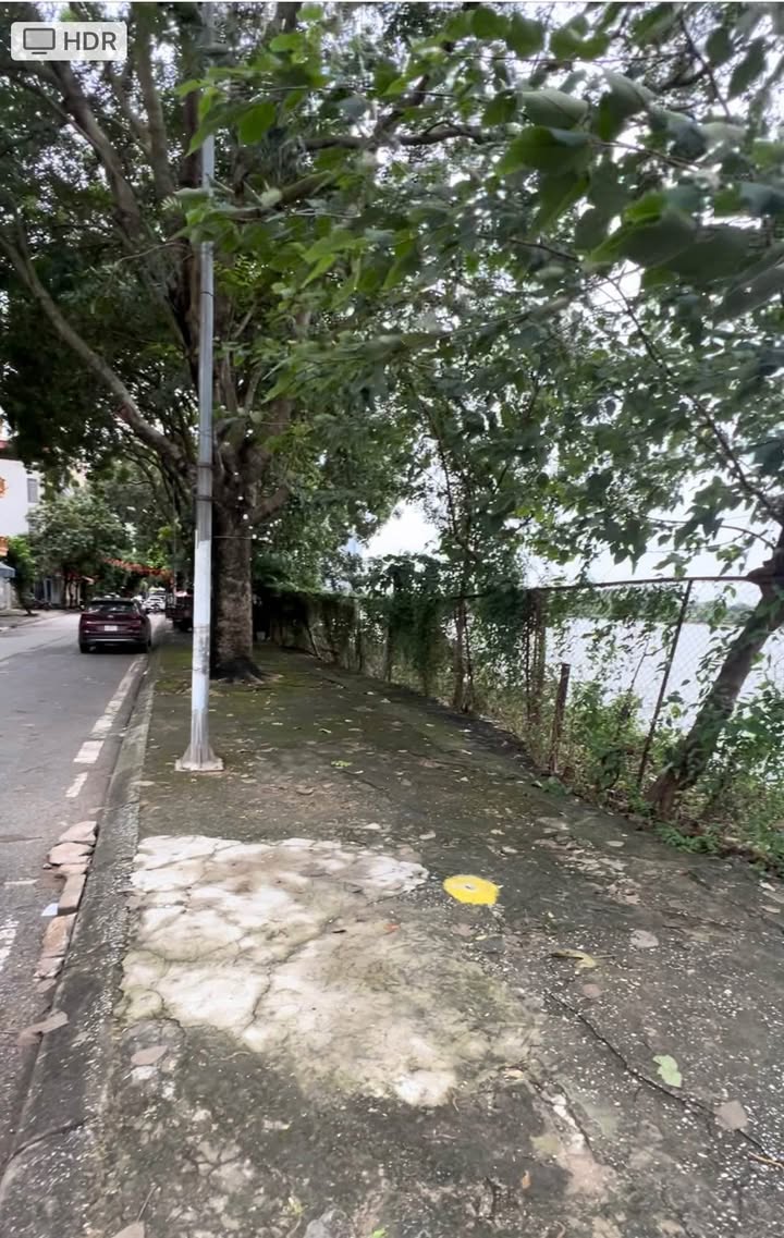 Nhà phố Lĩnh Nam, Hoàng Mai 28m² giá 5.35 tỷ - Ô tô đỗ cổng ngay trước nhà!