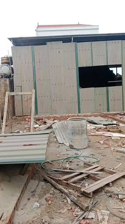 Nhà phố Phù Khê, Từ Sơn 53m² giá 2.6 tỷ - Đường ô tô tránh, an ninh ổn định!