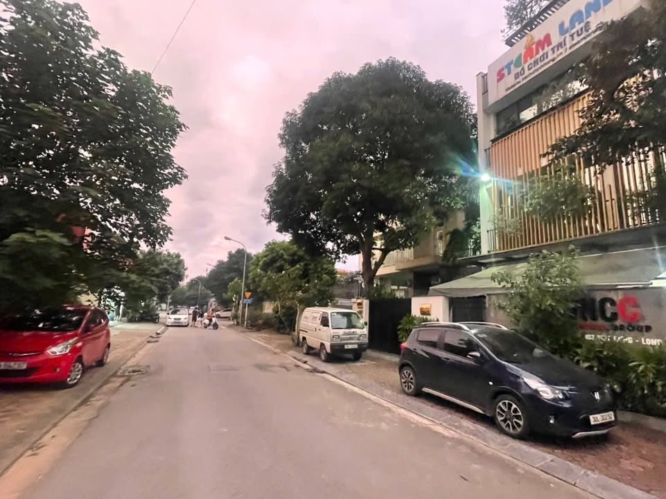 Bán đất Kim Quan Thượng - Việt Hưng 329.4m² giá thỏa thuận - Cơ hội đầu tư vàng!