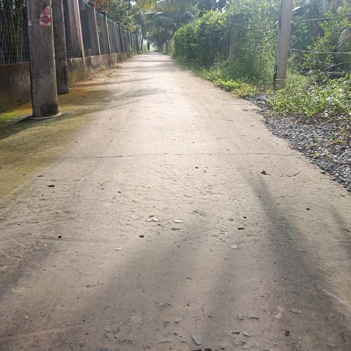 Nhà mặt tiền An Ngãi Trung 660m² giá chỉ 450 triệu - Cơ hội đầu tư tuyệt vời!