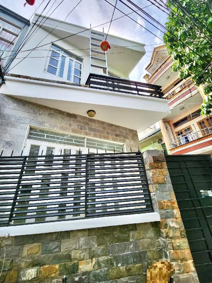 Nhà riêng Hoàng Hoa Thám P6 Bình Thạnh 49m² giá thỏa thuận - Căn góc thoáng mát, gần chợ