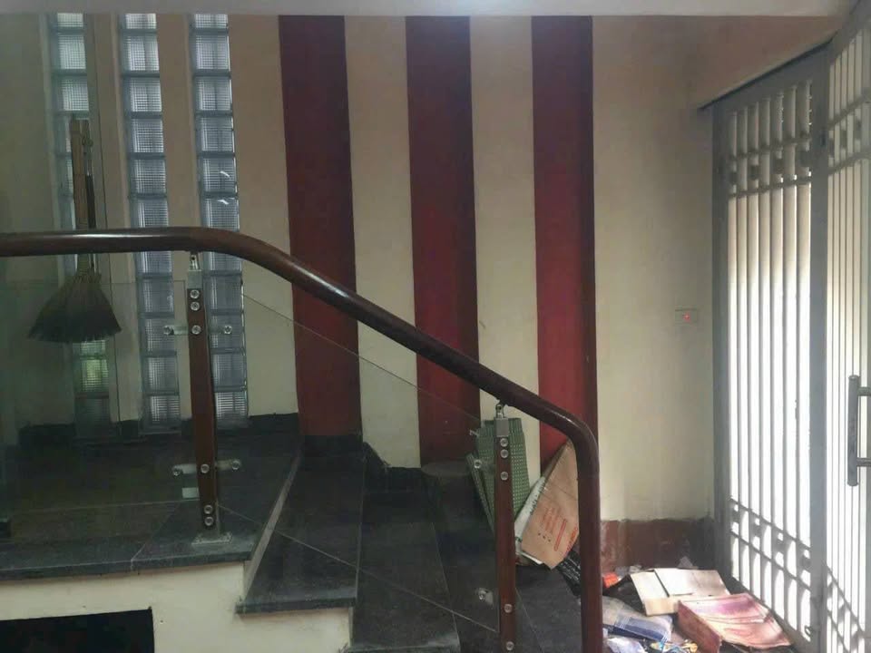 Nhà 5 tầng cho thuê tại Tây Mỗ, Nam Từ Liêm - Không gian lý tưởng cho gia đình hoặc văn phòng!