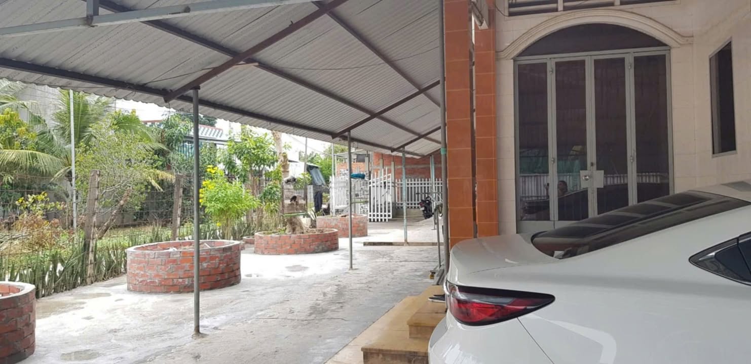 Đất vườn mặt tiền hẻm Thị Trấn Chợ Lách 790m² giá 2.8 tỷ - Cơ hội đầu tư tuyệt vời!