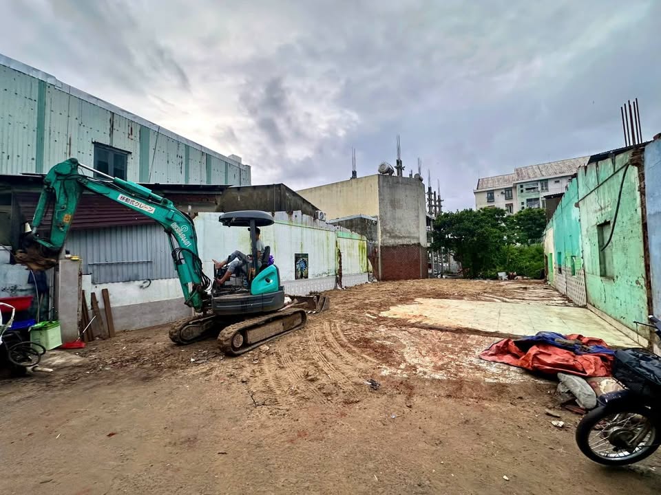 Đất kiệt ô tô Hồ Thấu, Q. Sơn Trà, Đà Nẵng 167m² giá 13.5 tỷ - Cơ hội đầu tư tuyệt vời!