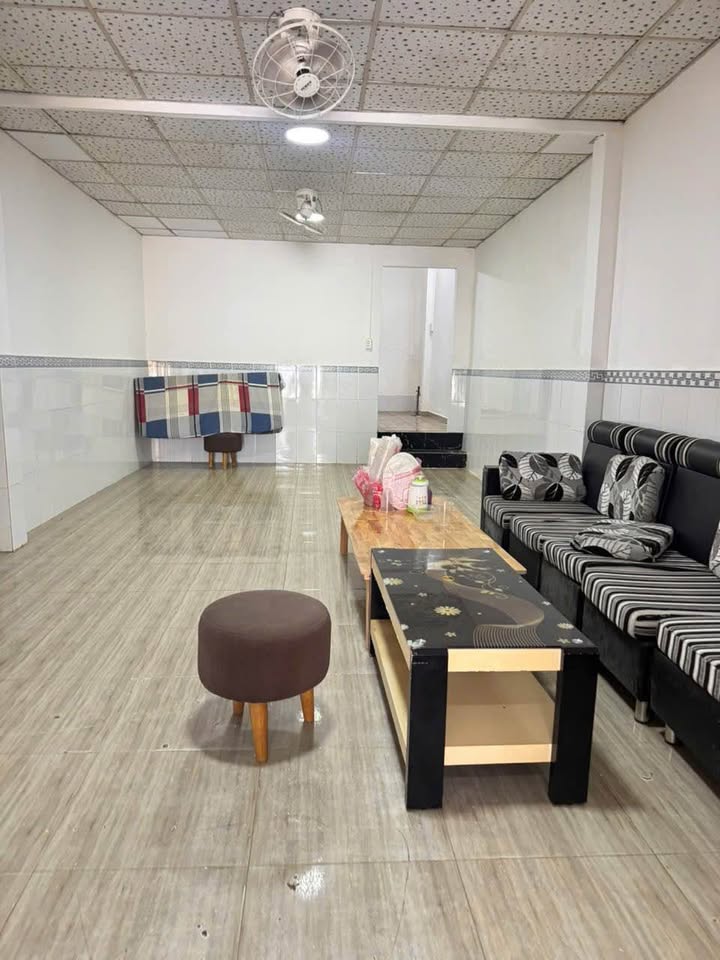 Nhà bán Bình Hưng, Bình Chánh 68m² giá 3.5 tỷ - Đầy đủ pháp lý, sẵn sàng vào ở!