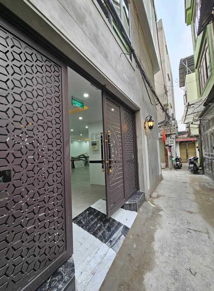 Căn hộ Xuân Phương 73m² giá 17 tỷ - Thiết kế hiện đại và tiện nghi hoàn hảo!