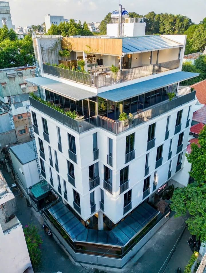 Building mặt tiền Hai Bà Trưng, Quận 3, 202.9m² giá 130 tỷ - Thu nhập ổn định 17,000 USD/tháng!